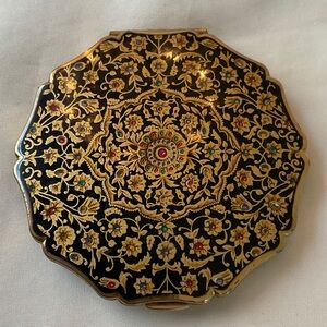 Elegant Floral Compact Mirror